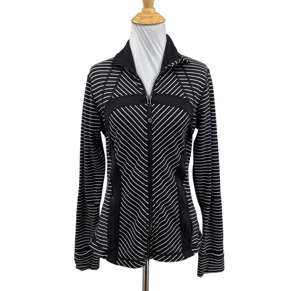 Lululemon Jacket Womens 8 Black White Define Parallel Striped Thumbholes Vented